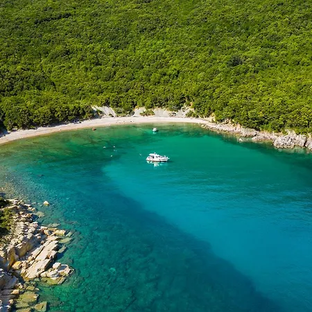 Percan Πανσιόν