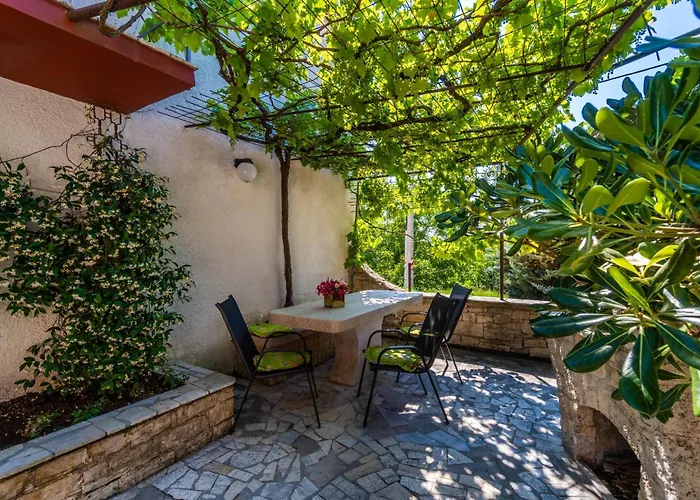 Gostinjska kuća Percan 3*